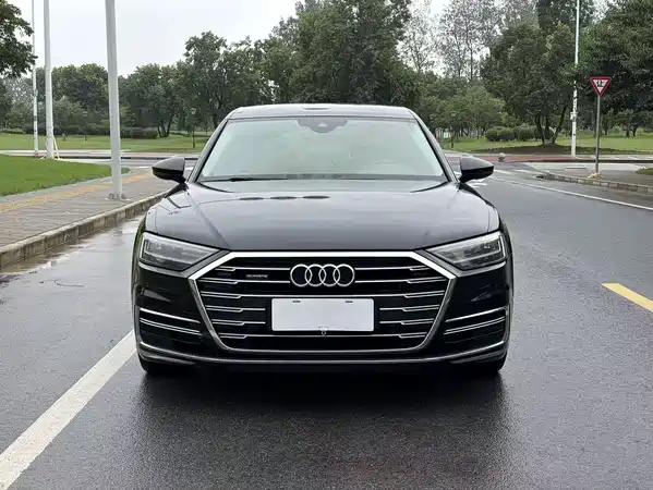 Audi A8 2021