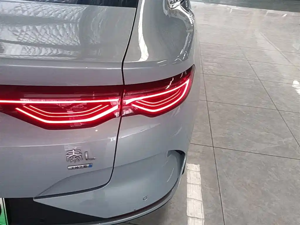 BYD Qin L 2025 — фото 8