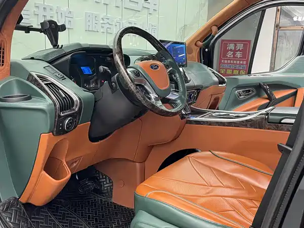 Ford Tourneo 2020
