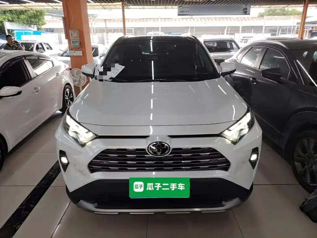 Toyota RAV4 2026