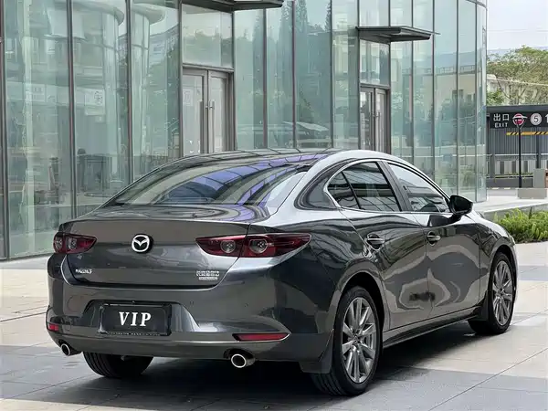 Mazda 3 Axela 2021