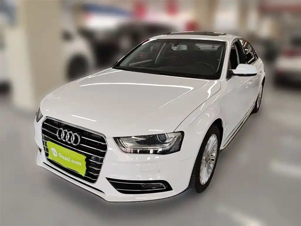 Audi A4L 2016 — фото 1