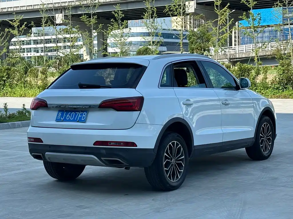 Zotye SR7 2018 — фото 5