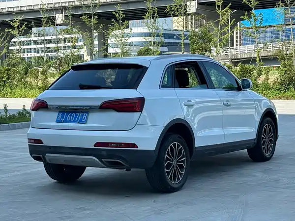 Zotye SR7 2018