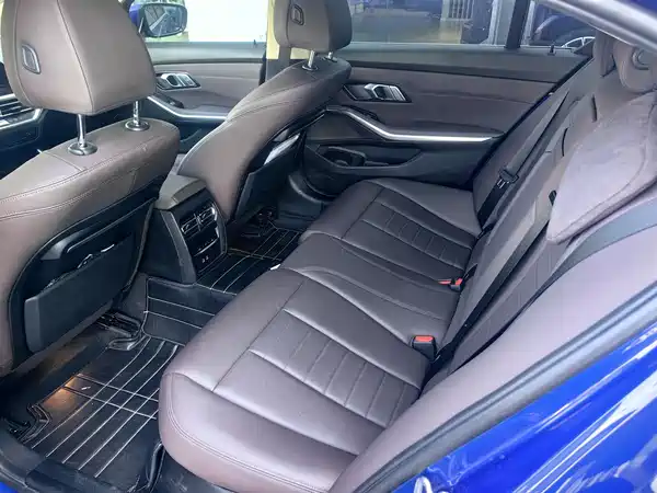 BMW 3 Series 2021