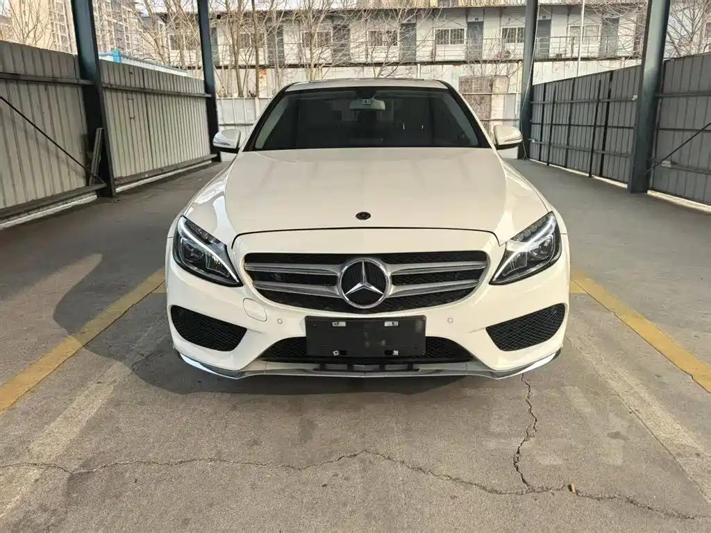 Mercedes-Benz C-Class 2018 — фото 16