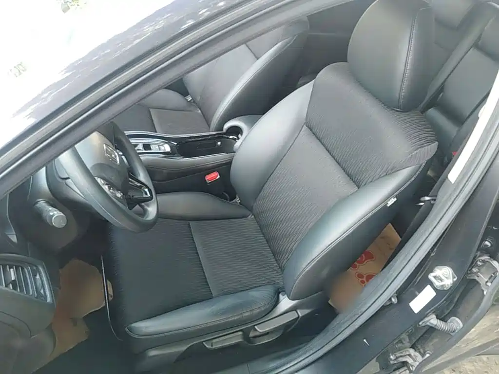 Honda Vezel 2021 — фото 11