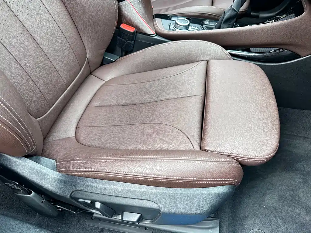 BMW X1 2019 — фото 18