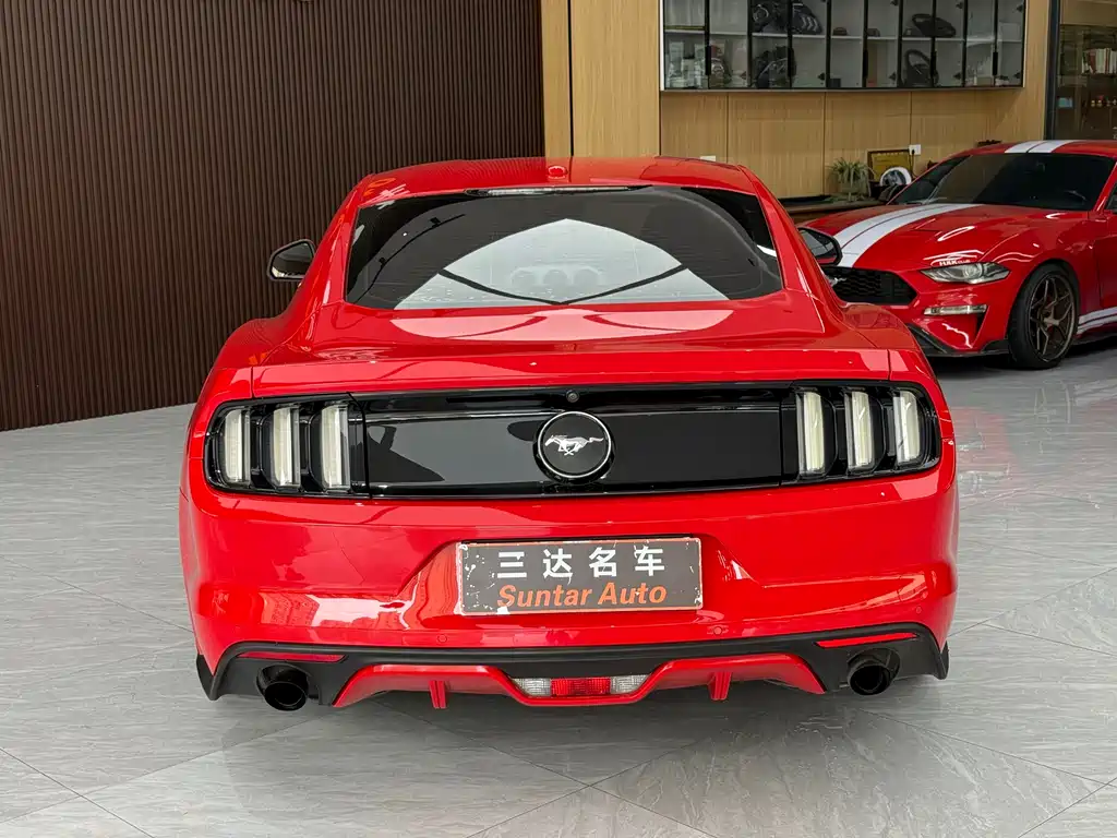 Ford Mustang 2018 — фото 5