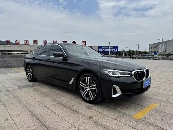 BMW 5 Series 2021
