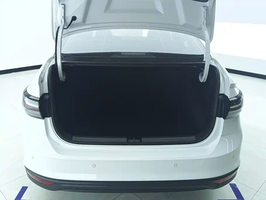 Volkswagen Lavida 2024