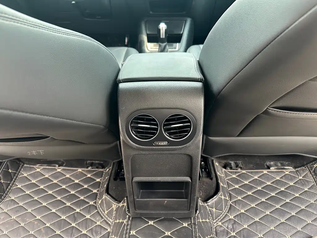 Volkswagen Tiguan 2017 — фото 15