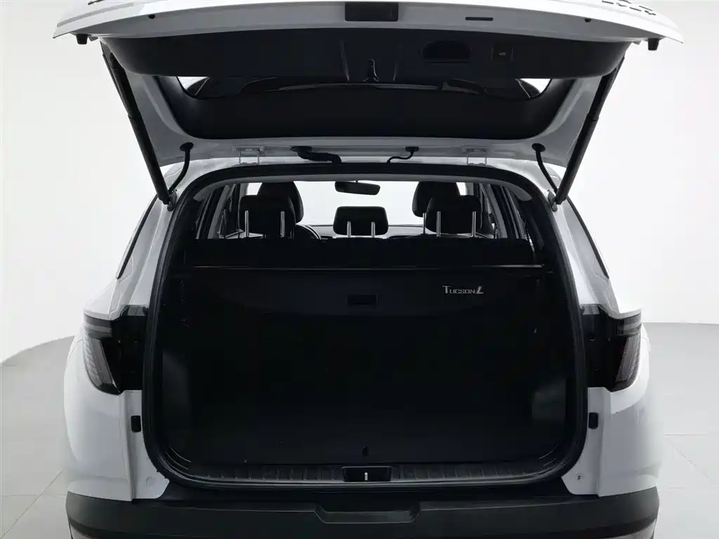 Hyundai Tucson 2022 — фото 16