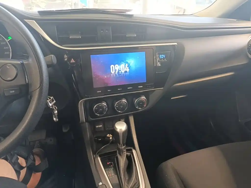 Toyota Levin 2018 — фото 13