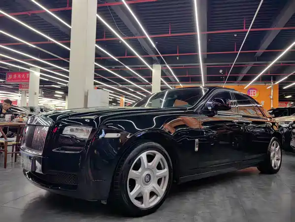 Rolls-Royce Ghost 2010