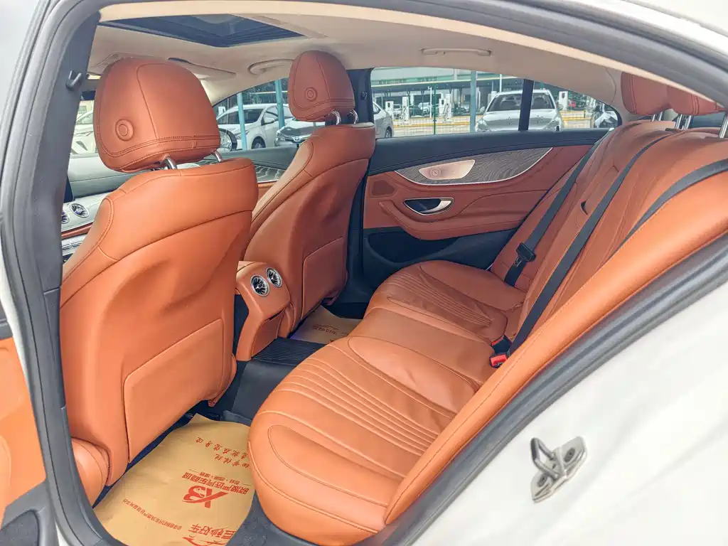 Mercedes-Benz CLS 2022 — фото 13