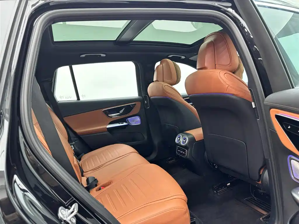 Mercedes-Benz GLC 2023 — фото 21