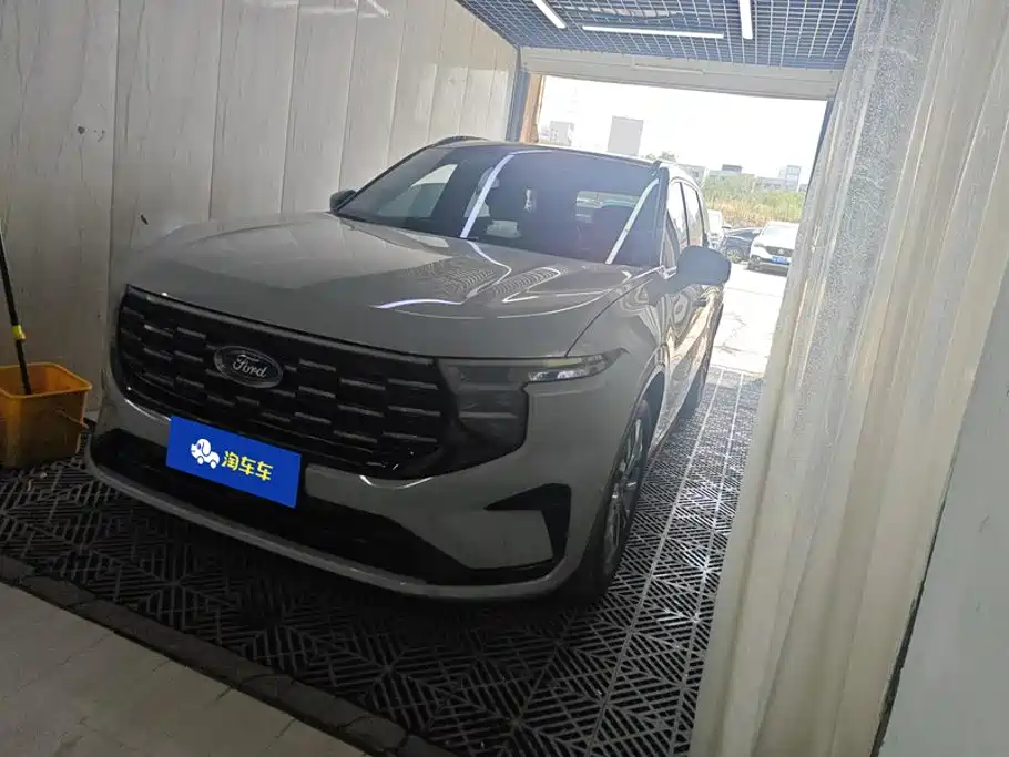 Ford Edge 2023