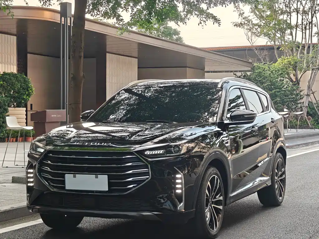 Jetour X70 PLUS 2022 — фото 1