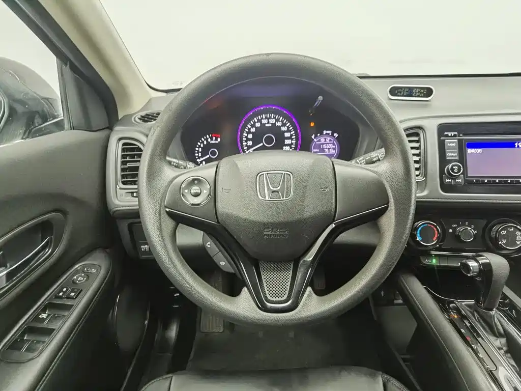 Honda Vezel 2015 — фото 11