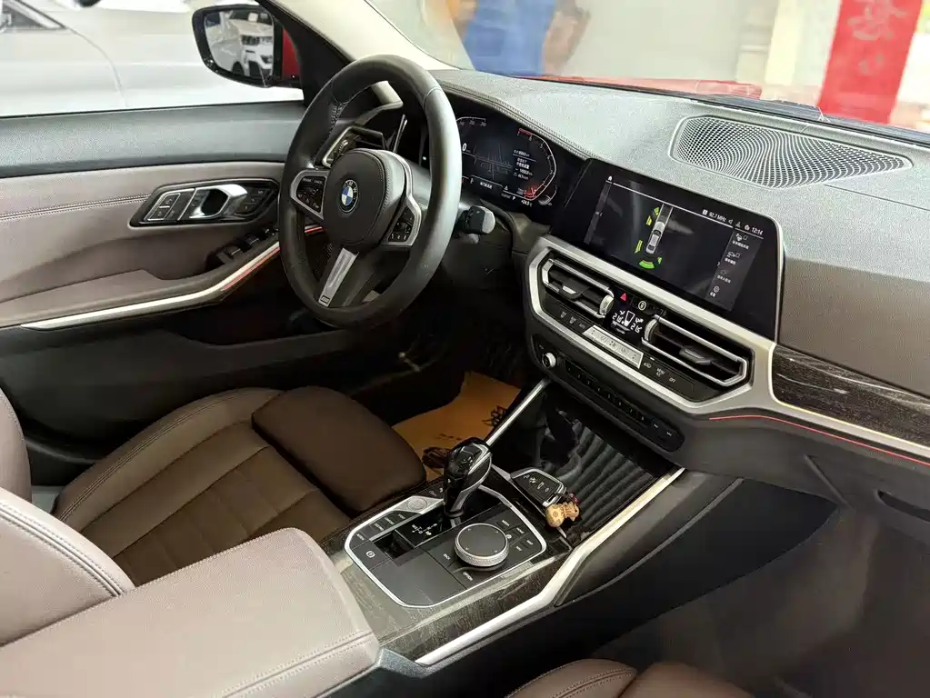 BMW 3 Series 2020 — фото 14
