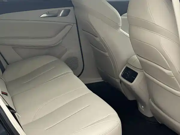Dongfeng Xinghai S7 2025