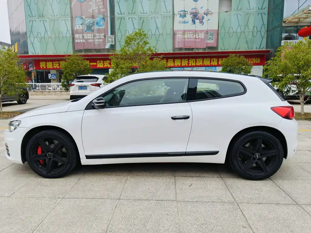 Volkswagen Scirocco 2017 — фото 9