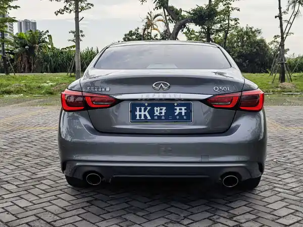 Infiniti Q50L 2018