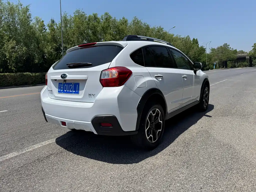Subaru XV 2012 — фото 16