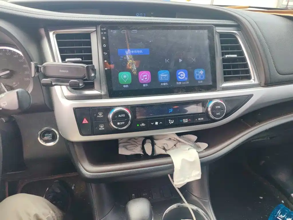 Toyota Highlander 2018 — фото 14