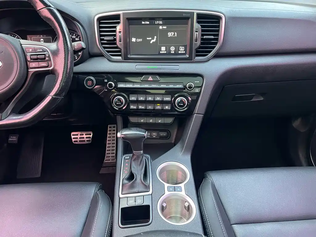 Kia KX5 2016 — фото 15