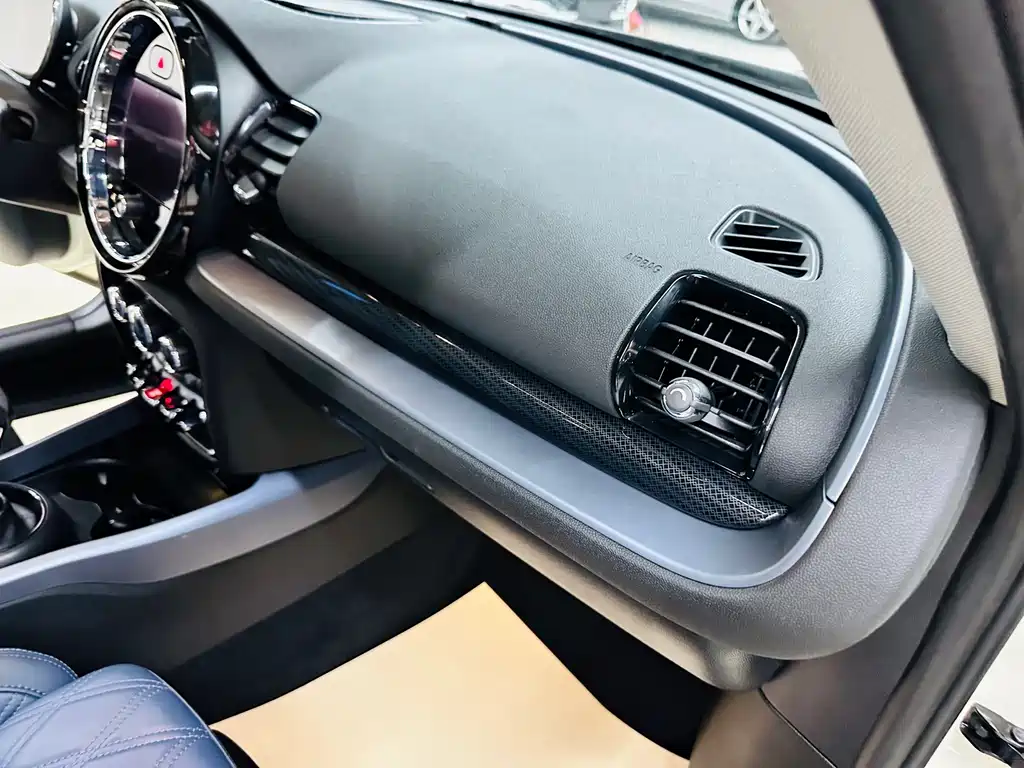 MINI Clubman 2021 — фото 19