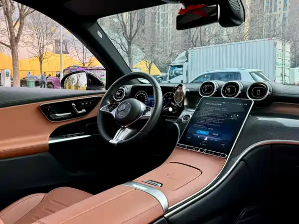 Mercedes-Benz GLC 2024