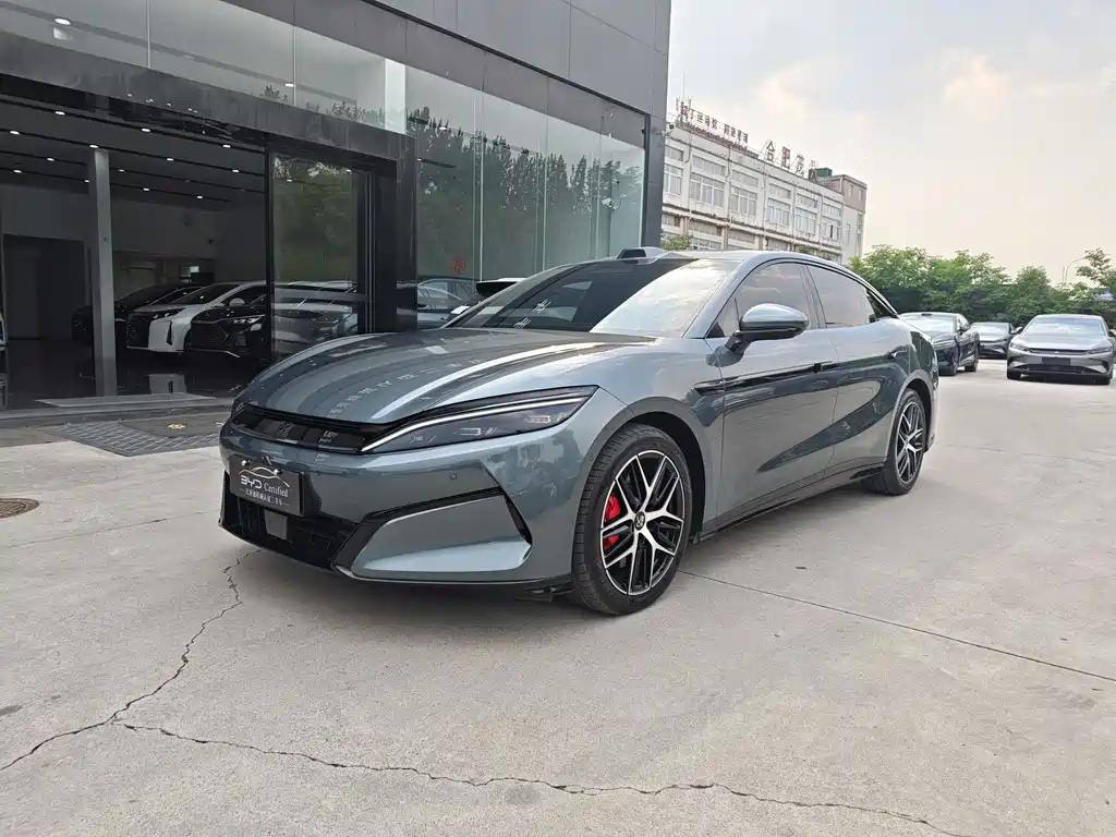 BYD Han L 2025