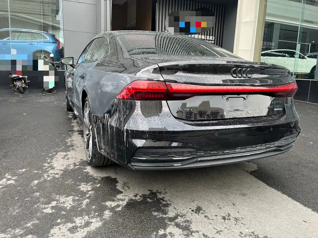 Audi A7L 2022 — фото 10