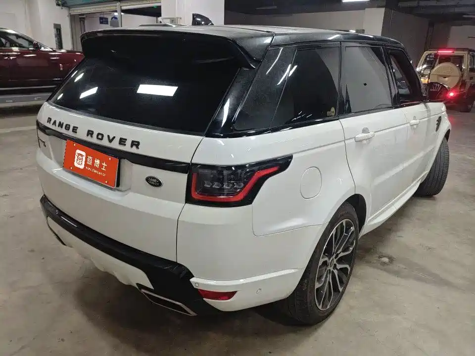 Land Rover Range Rover Sport 2022 — фото 4