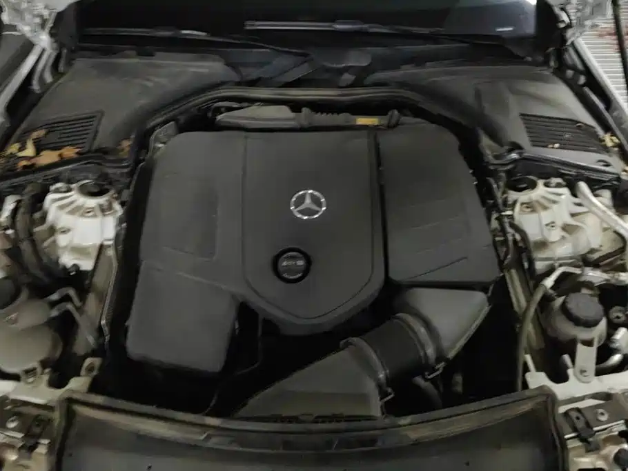 Mercedes-Benz C-Class 2023 — фото 10