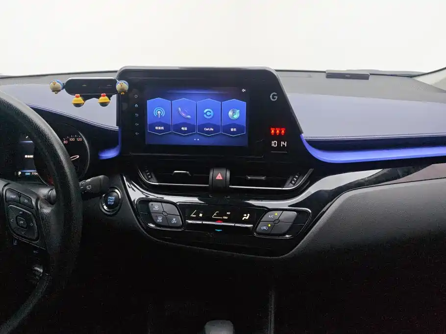 Toyota C-HR 2021 — фото 13