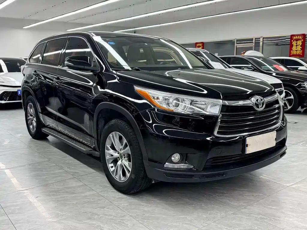 Toyota Highlander 2016