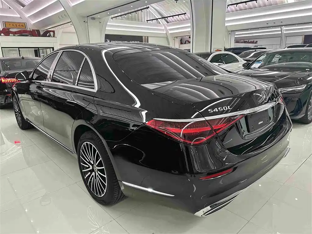 Mercedes-Benz S-Class 2024 — фото 17