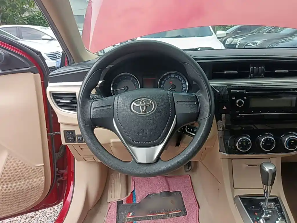 Toyota Corolla 2016 — фото 11