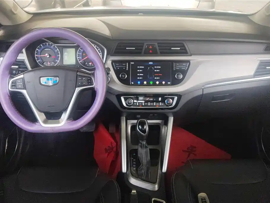 Geely Vision X3 2018 — фото 12