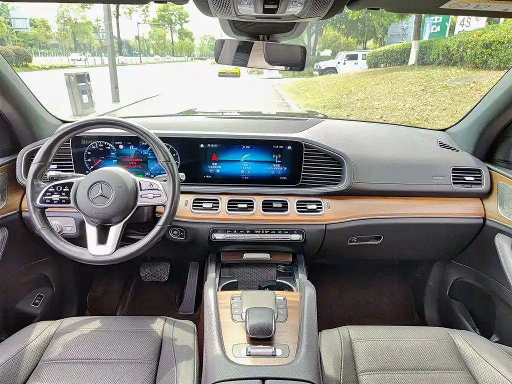 Mercedes-Benz GLS 2022 — фото 10