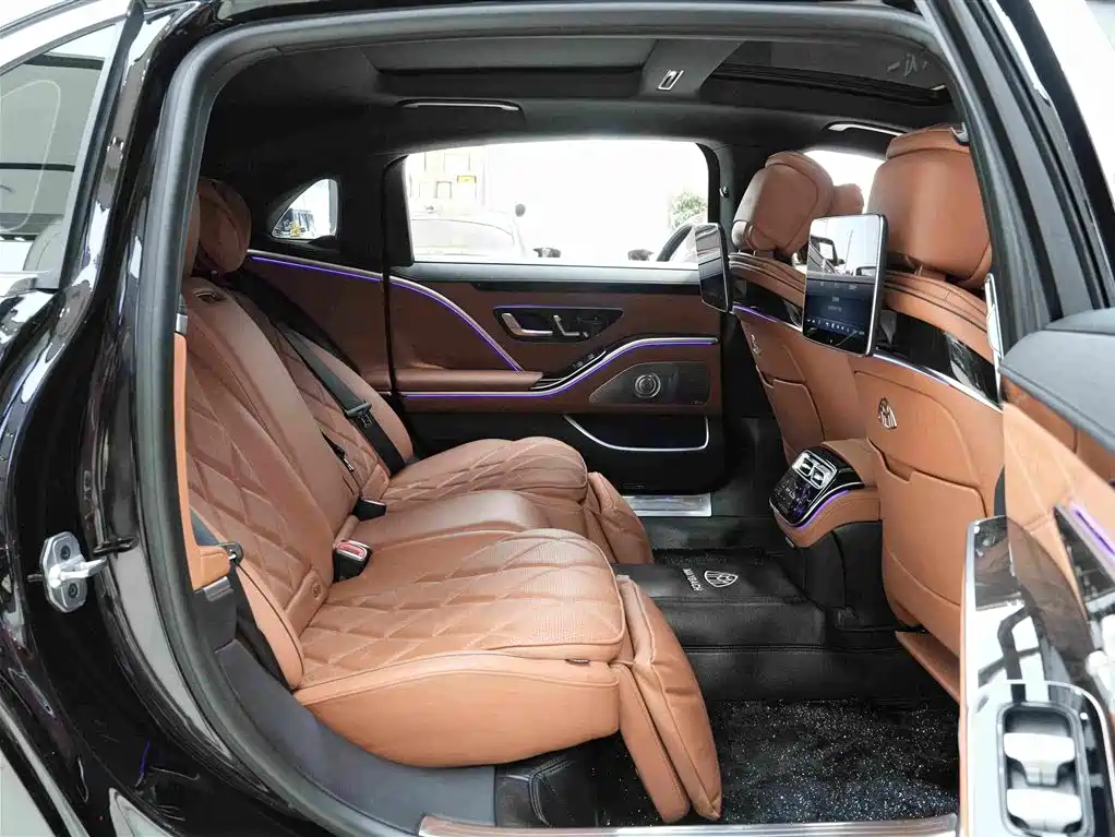 Mercedes-Benz Maybach S-Class 2024 — фото 13