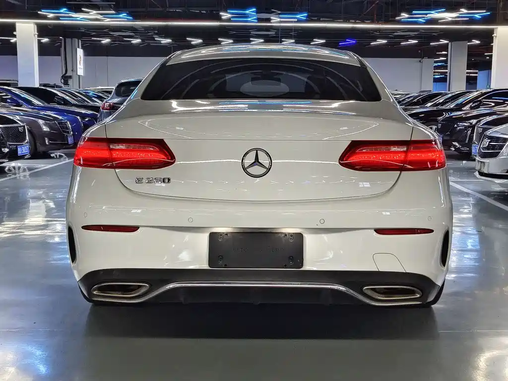 Mercedes-Benz E-Class 2020 — фото 14
