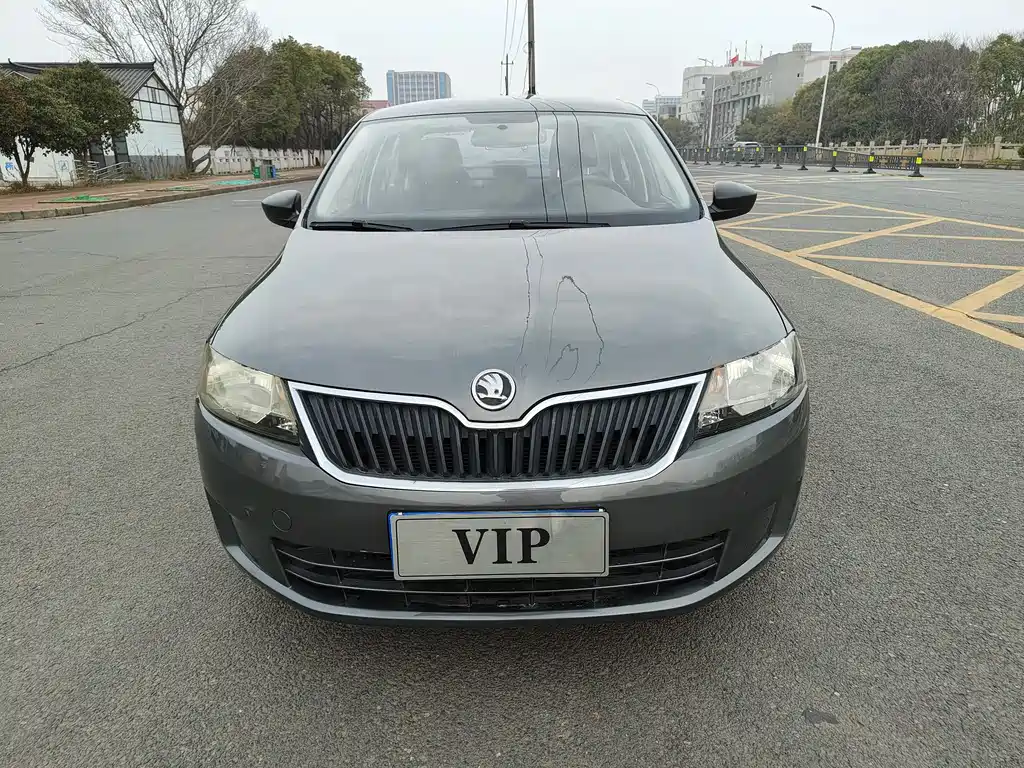 Skoda Rapid 2014