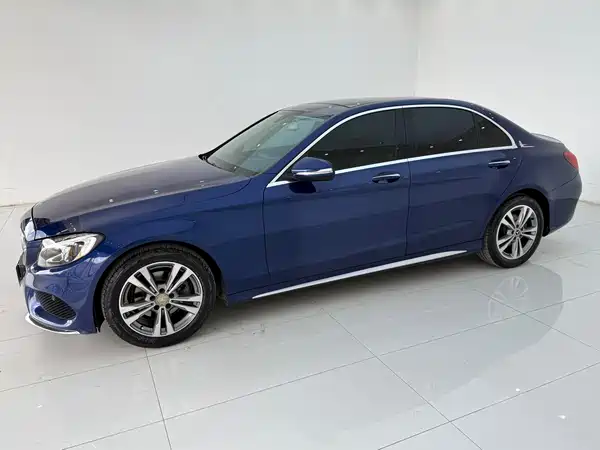 Mercedes-Benz C-Class 2018