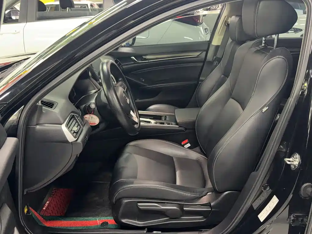 Honda Inspire 2021 — фото 13