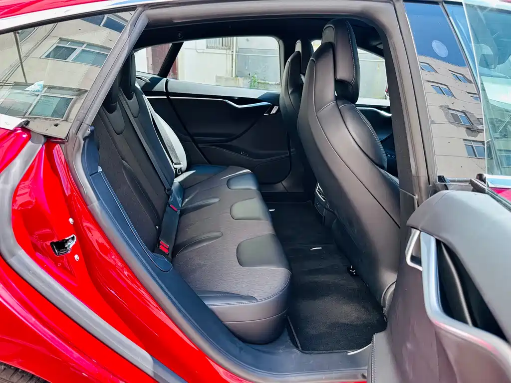 Tesla Model S 2017