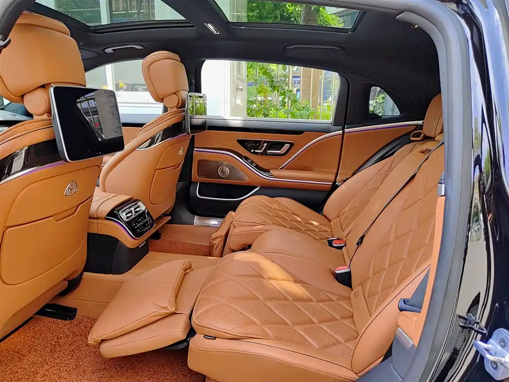 Mercedes-Benz Maybach S-Class 2023 — фото 8